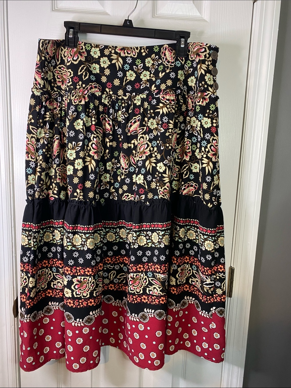 Requirements Black Floral Tiered Midi Skirt with Red and Cream Details Size 16.